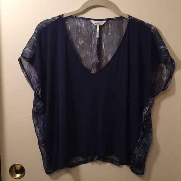 Kira Tops - Kira sheer back tee